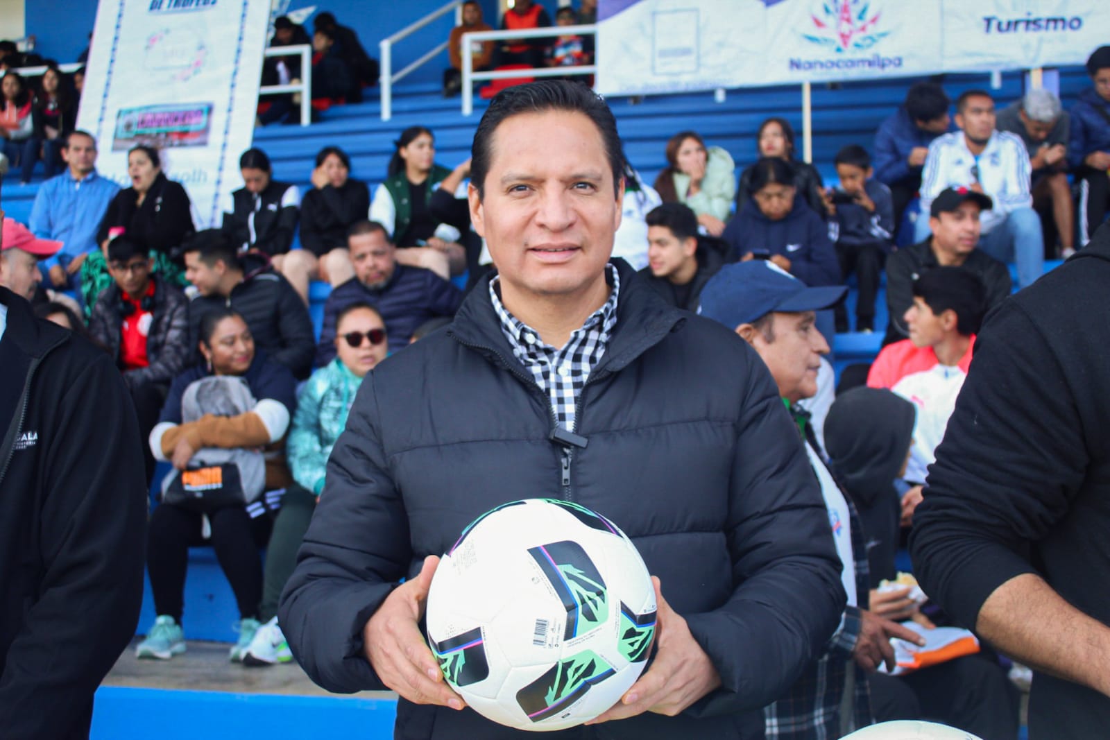 El deporte, mi pasión; la política, un reto para servir a la gente: Luis Antonio Herrera